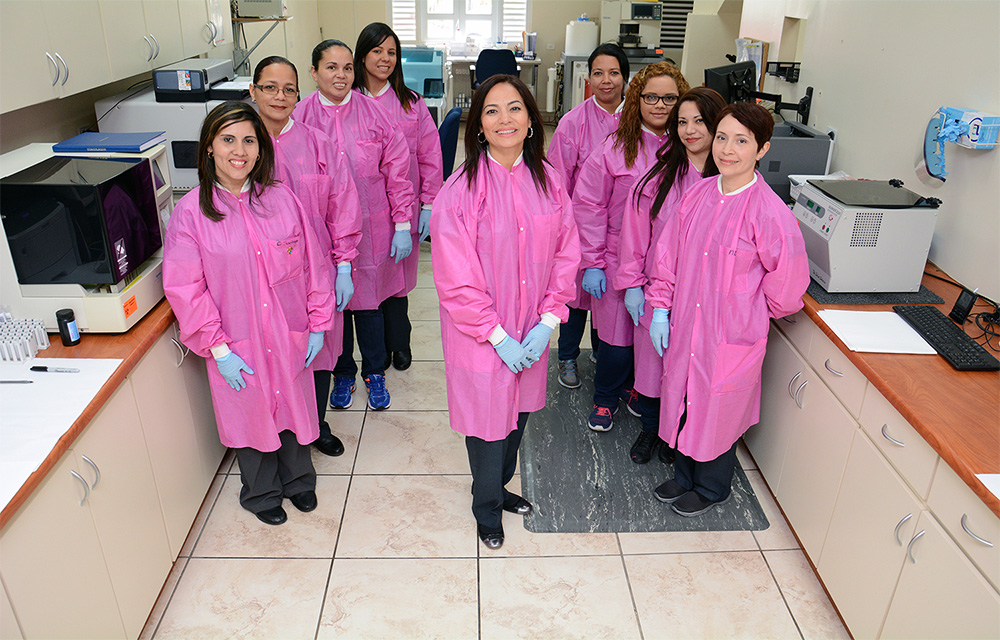 Team del Laboratorio Clínico y Bacteriológico Genesis Guayama